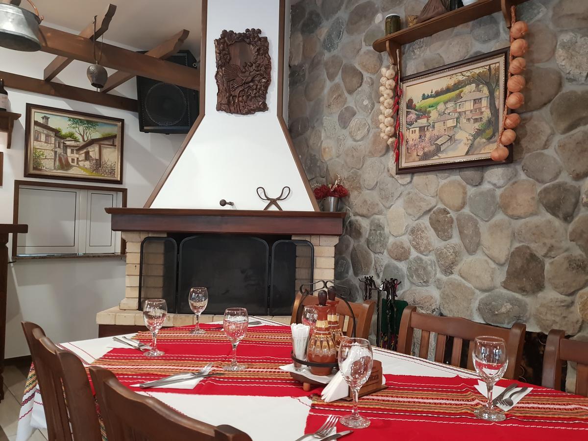 Hotel Kichika Rudozem Экстерьер фото